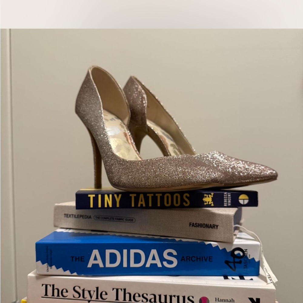 Juicy Couture Sparkling Gold Heels